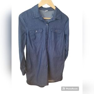Old Navy dress blue long sleeve chambray